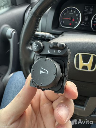 Кнопки регулировки зеркал Honda Cr-V 3 2.0