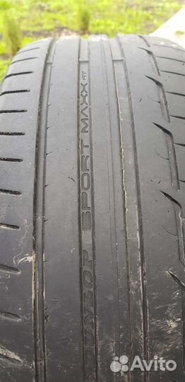 Dunlop Sport Maxx RT 235/55 R19