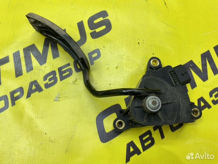 Педаль газа Renault Megane 2