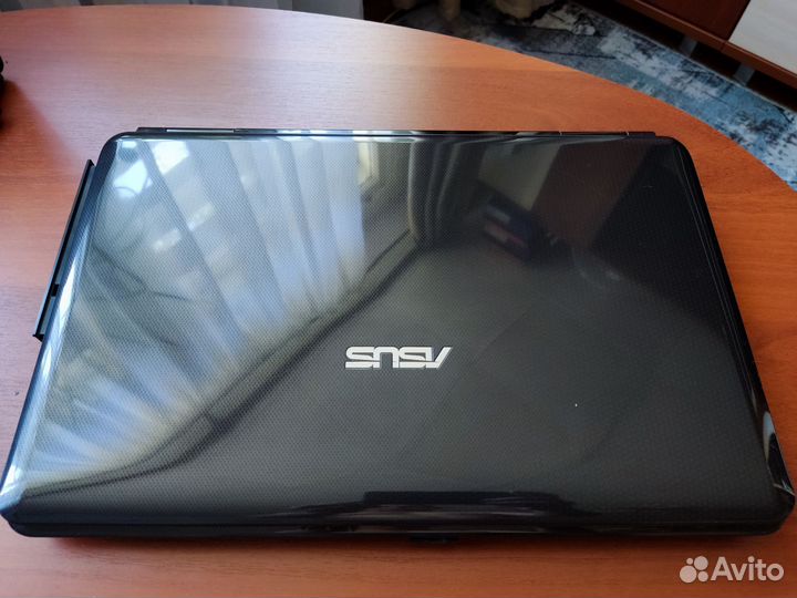 Ноутбук asus