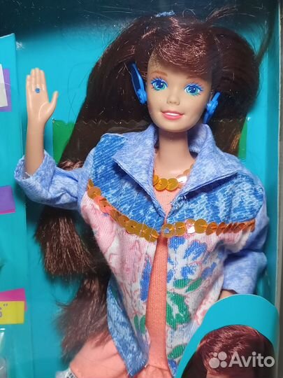 Кукла Barbie Happy Holidays Gala