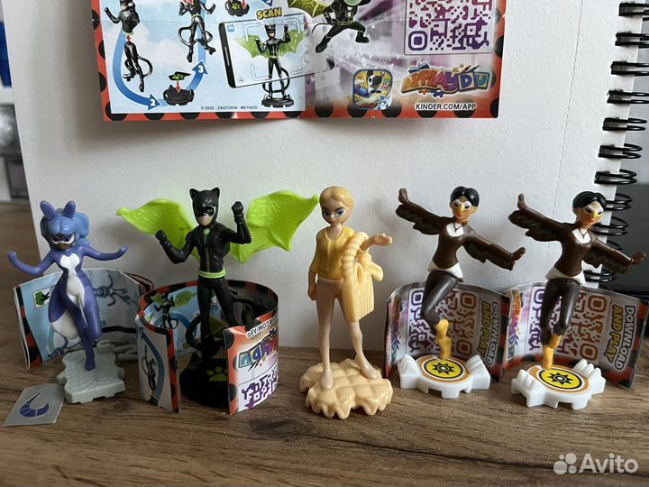 Фигурки леди баг киндер