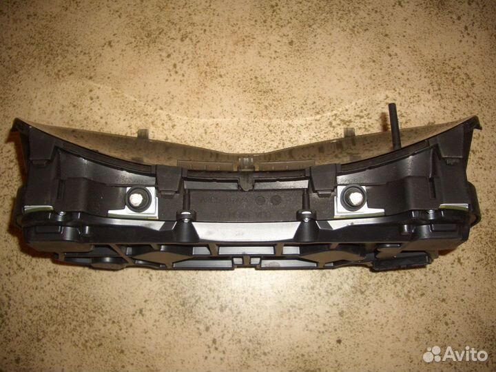 Панель приборов Тойота Королла 150 с06-13г