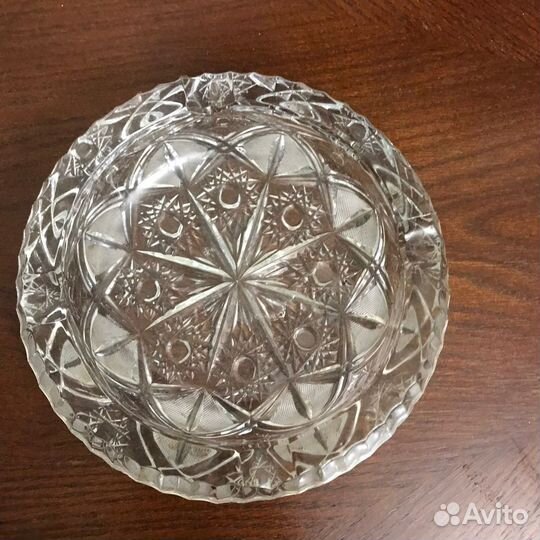 Хрустальная пепельница