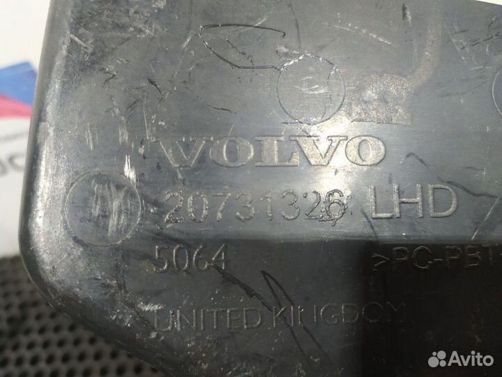 Накладка трапеции стеклоочистителей Volvo FM