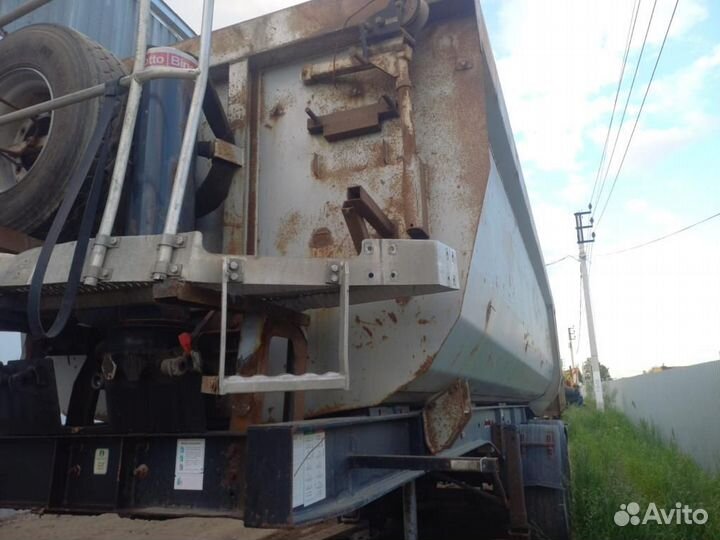 Полуприцеп самосвальный Grunwald 9453-0000010-50, 2013
