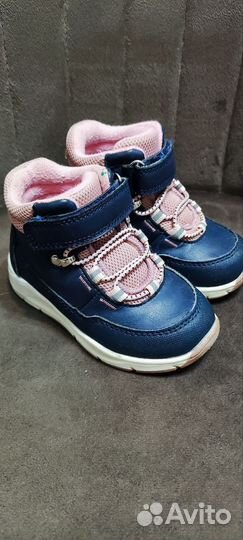 Ботинки демисезонные для девочки 22