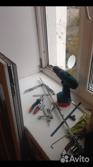Ремонт окон регулировка дверей и окон Частник