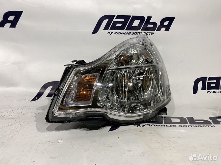 Фара Nissan Almera G15 (13) левая
