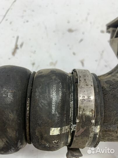 Peugeot 408 308 патрубок интеркулера