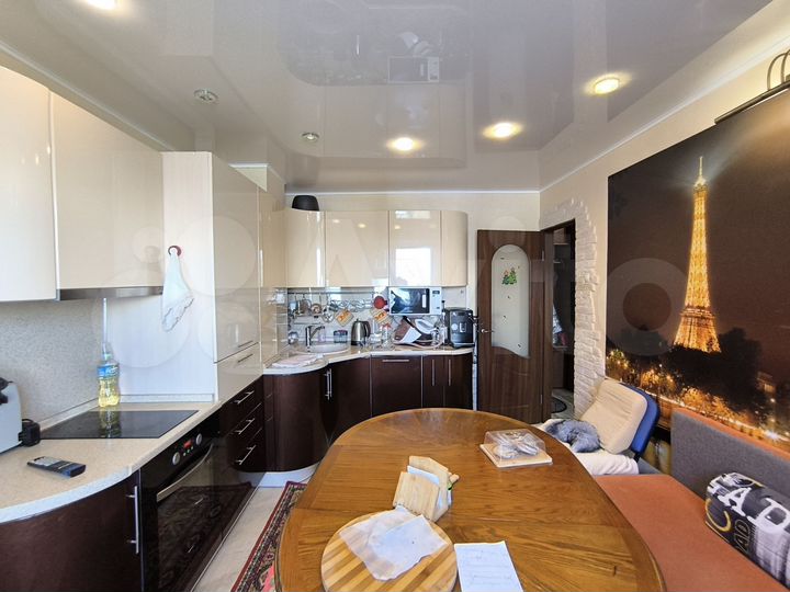 3-к. квартира, 67 м², 2/5 эт.