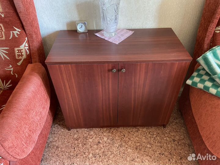 Тумба под тв