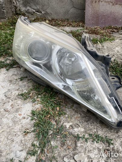 Фара правая на toyota camry 50