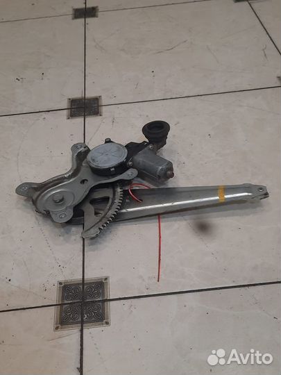 Стеклоподьемник задний левый (электро) Toyota Camr