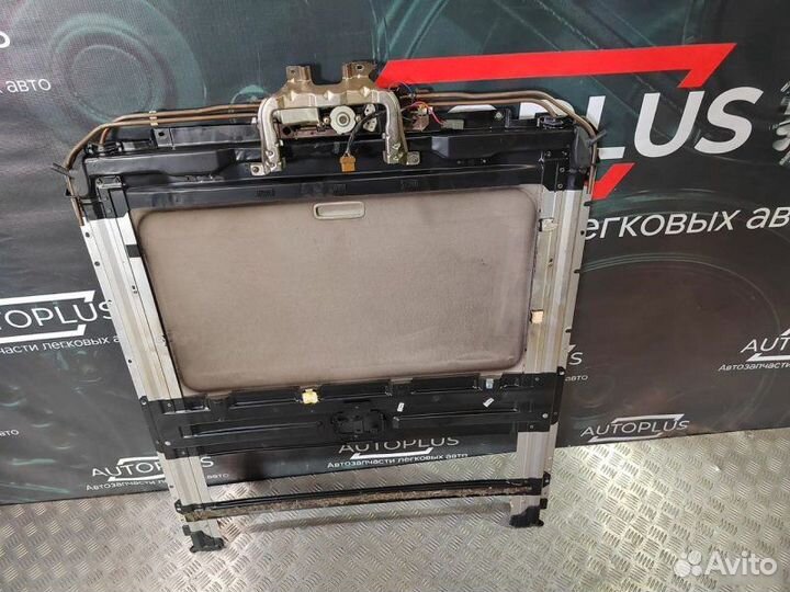 Люк Nissan Maxima A33 2.0 1999-2006