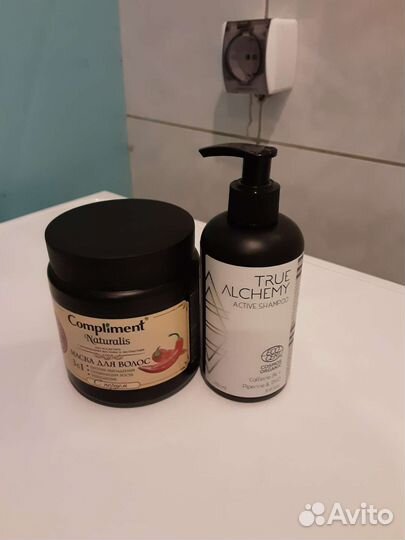 Косметика для волос пакетом б/у