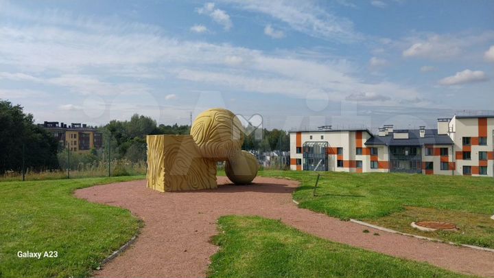 3-к. квартира, 90,4 м², 1/4 эт.