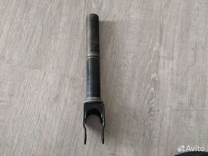 Вилка для трюкового самоката