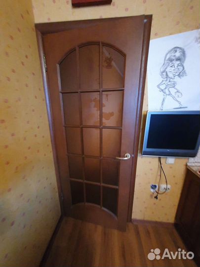 Двери деревянные