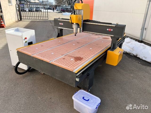 Фрезерный станок с чпу 1325 из наличия