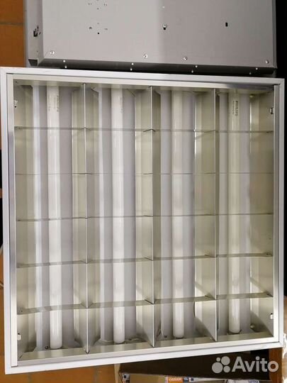 Светильники Армстронг