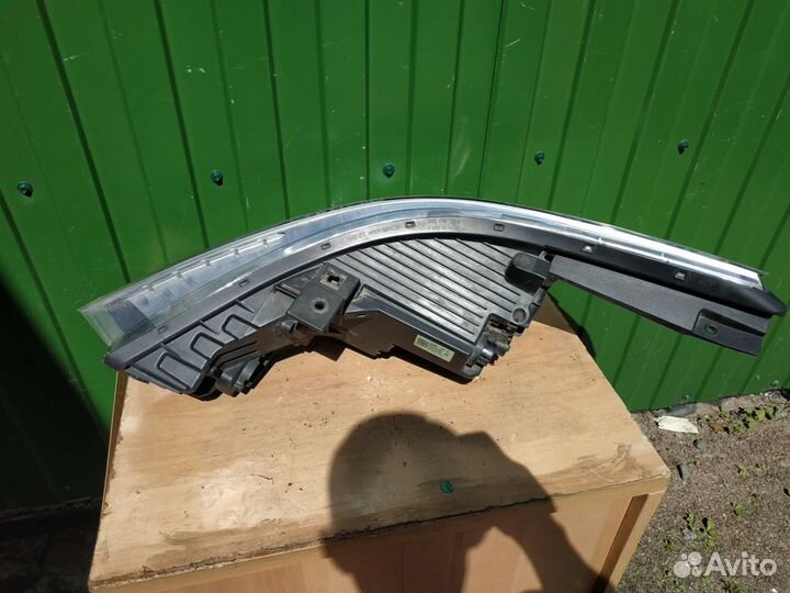 Hyundai solaris фара правая