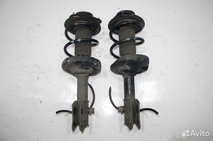 Стойки амортизаторов передние Subaru Exiga