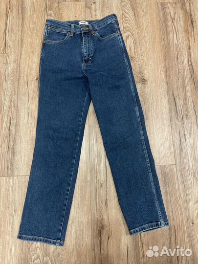 Джинсы wrangler женские 26 размер