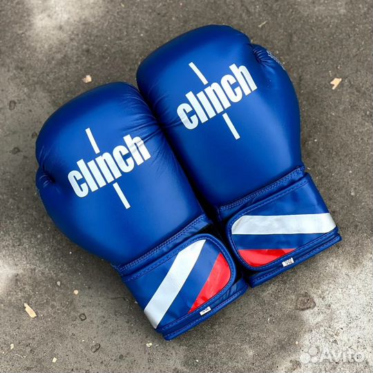 Боксерские перчатки Clinch Olimp 10 OZ