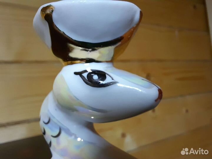 Скульптура Скоропея подсвечник