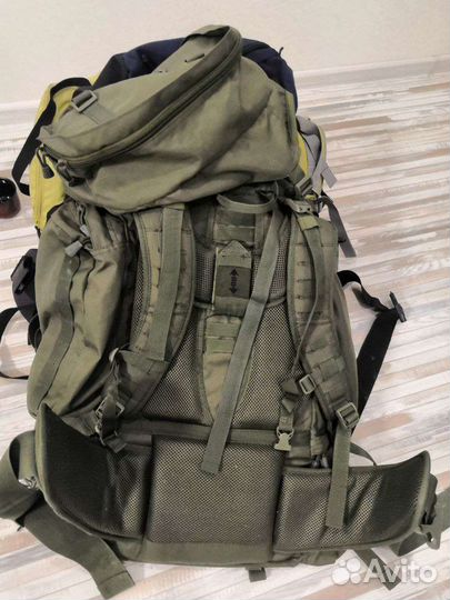 Палатки, рюкзаки, спальники