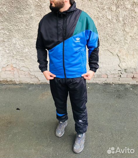 Мужской спортивный костюм Adidas