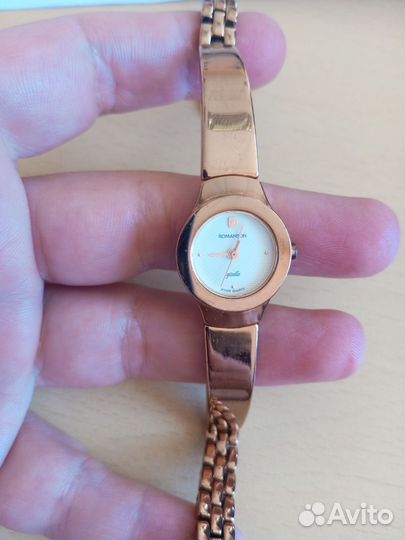 Часы женские romanson