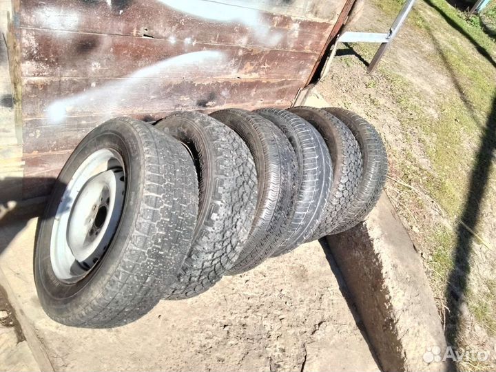 Blue Streak Touring 175/70 R13 25VR