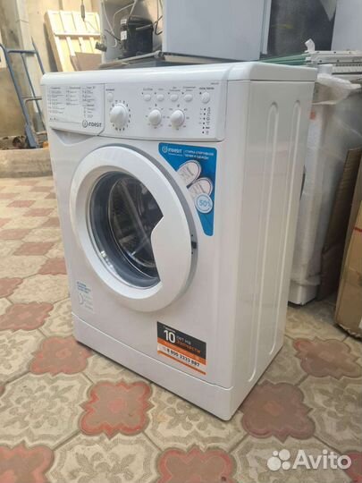 Стиральная машина Indesit 6 кг