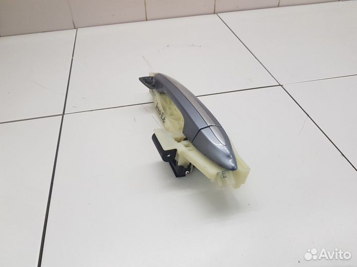 Ручка двери наружная задняя левая (Genesis G80 I)