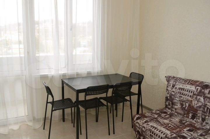 1-к. квартира, 42 м², 10/13 эт.