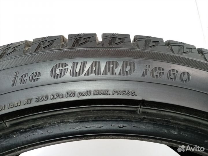 Yokohama Ice Guard IG60 215/45 R17