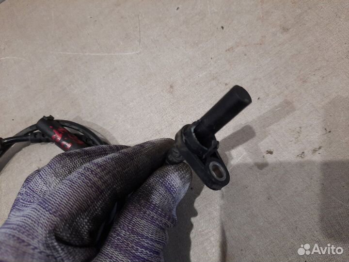 Датчик ABS передний Bmw 530 F07 N55B30A 2009