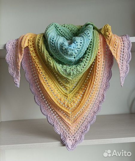 Шаль в подарок