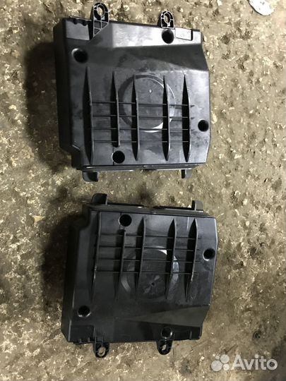 Динамик салона BMW X3 Е83