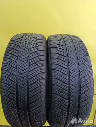 Michelin Pilot Alpin PA4 235/45 R20 Y