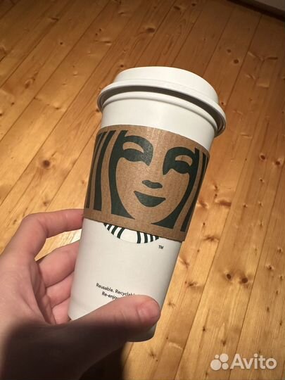 Пластик стакан starbucks