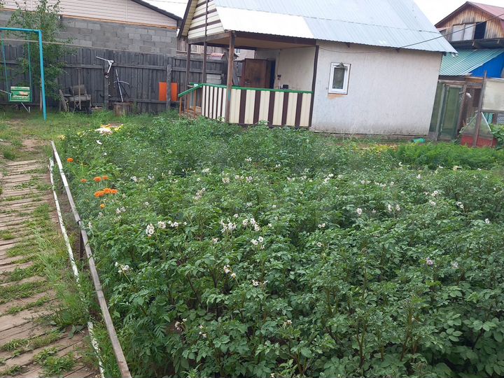 Дом 64 м² на участке 10 сот.