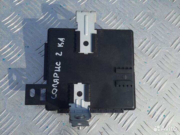 Блок центрального замка Хендай Солярис 2