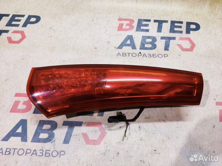 Фонарь задний правый верхний Kia Ceed Универсал