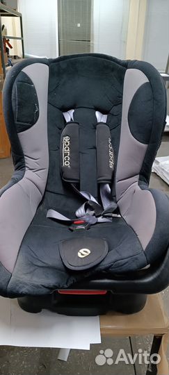 Продам детское автомобильное кресло
