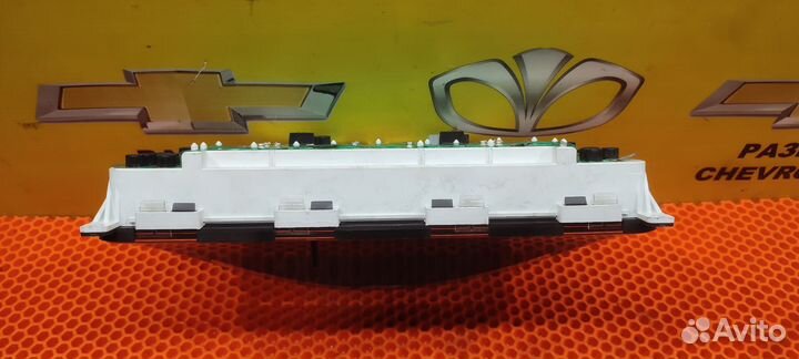 Панель приборов Шевроле lanos