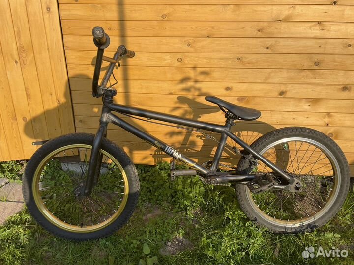 Трюковой велосипед bmx