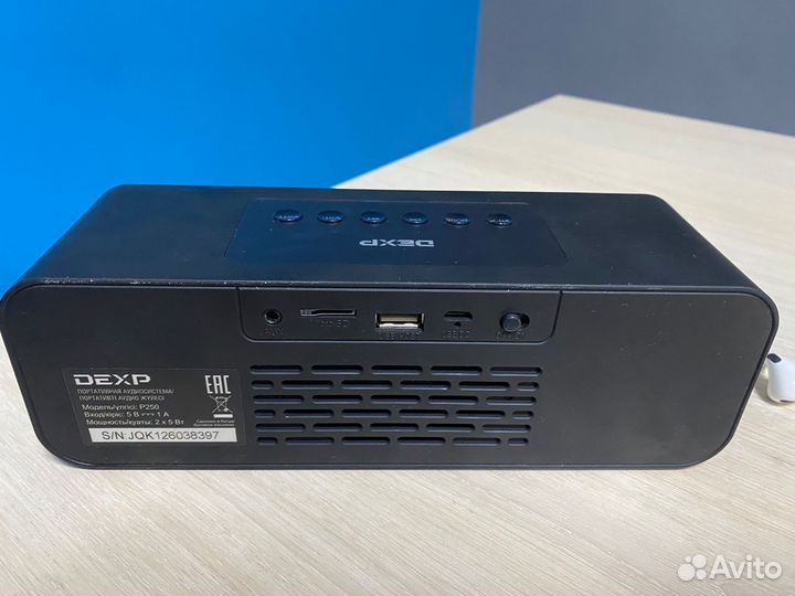 Портативная колонка bluetooth Dexp